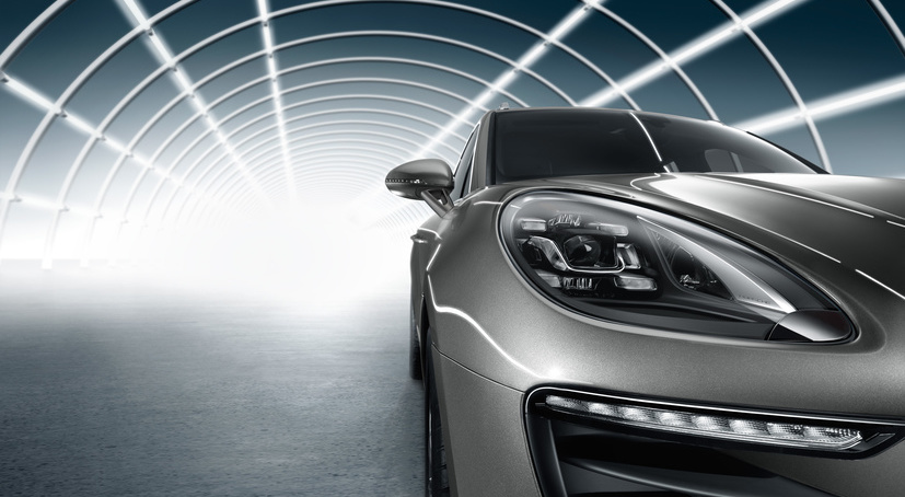 LED headlights with Porsche Dynamic Light System Plus (PDLS+) LED headlights with Porsche Dynamic Light System Plus (PDLS+) zoom