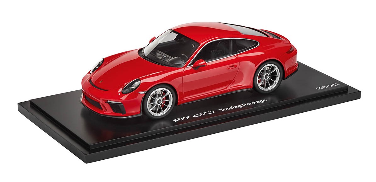 911 GT3 Touring Package, India Red, 1:18 Scale photo(0) 