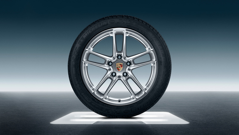 19-inch Panamera Turbo II winter wheel-and-tire set photo(1) 