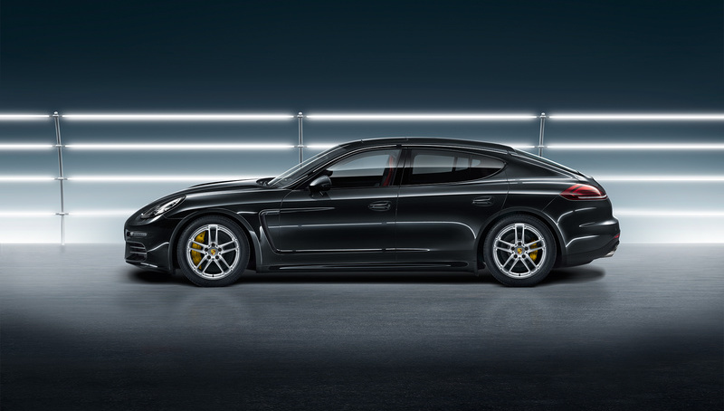 19-inch Panamera Turbo II winter wheel-and-tire set zoom