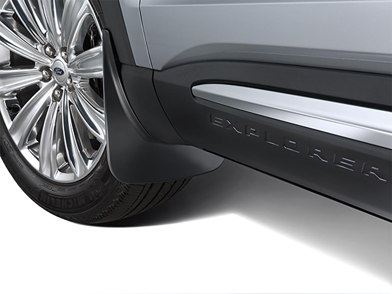 2025 Ford Explorer photo 17