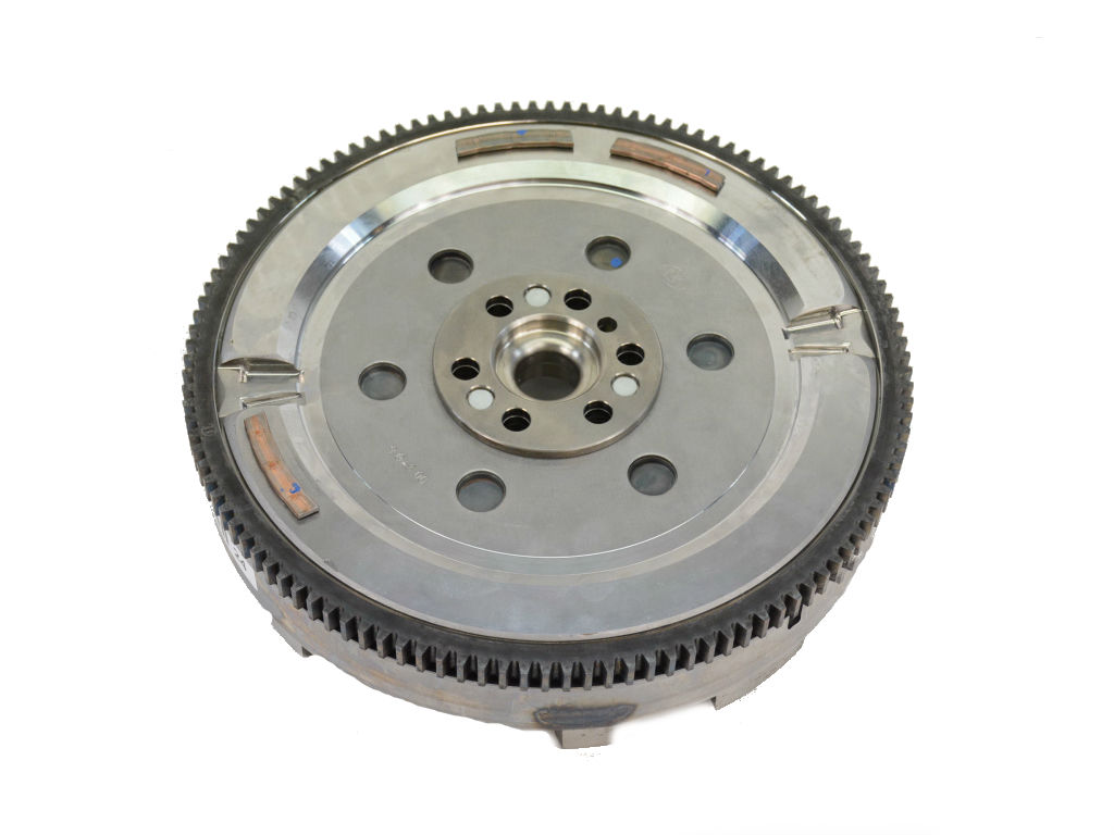 OEM 2014 Fiat 500L CLUTCH Clutch & Flywheel FLYWHEEL (Part 68210593AA)