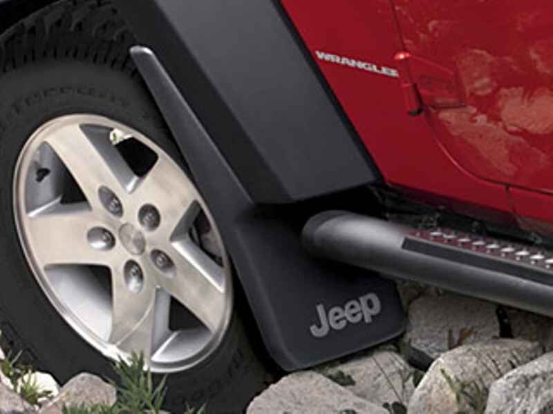 2011 Jeep Wrangler JK 4-Door Splash Guards 82210233