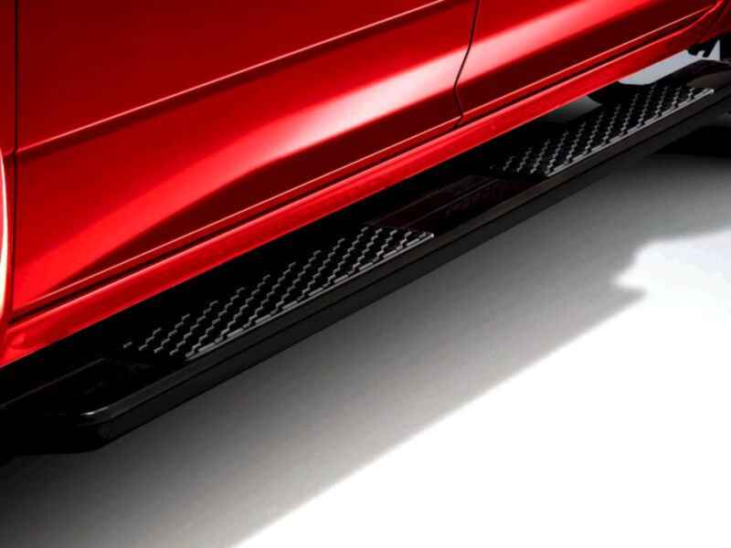 OEM 2021 Ram 5500 Chassis Cab Tubular Side Steps (Part #82213515AE)