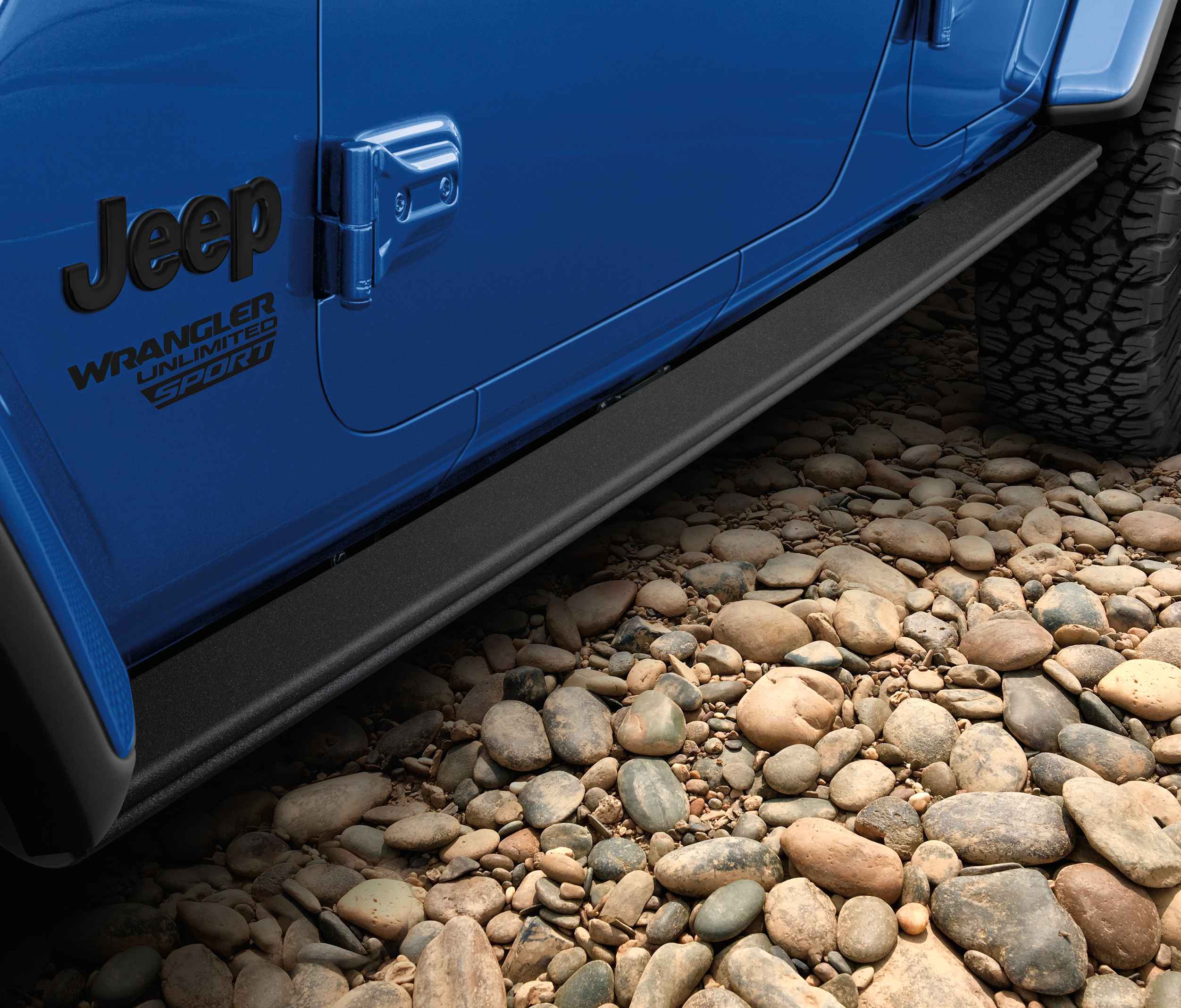 OEM 2021 Jeep Wrangler JL 4-Door Jeep Performance Parts Rock Rails (Part #82215165AC)